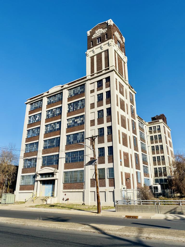 576 East State Street